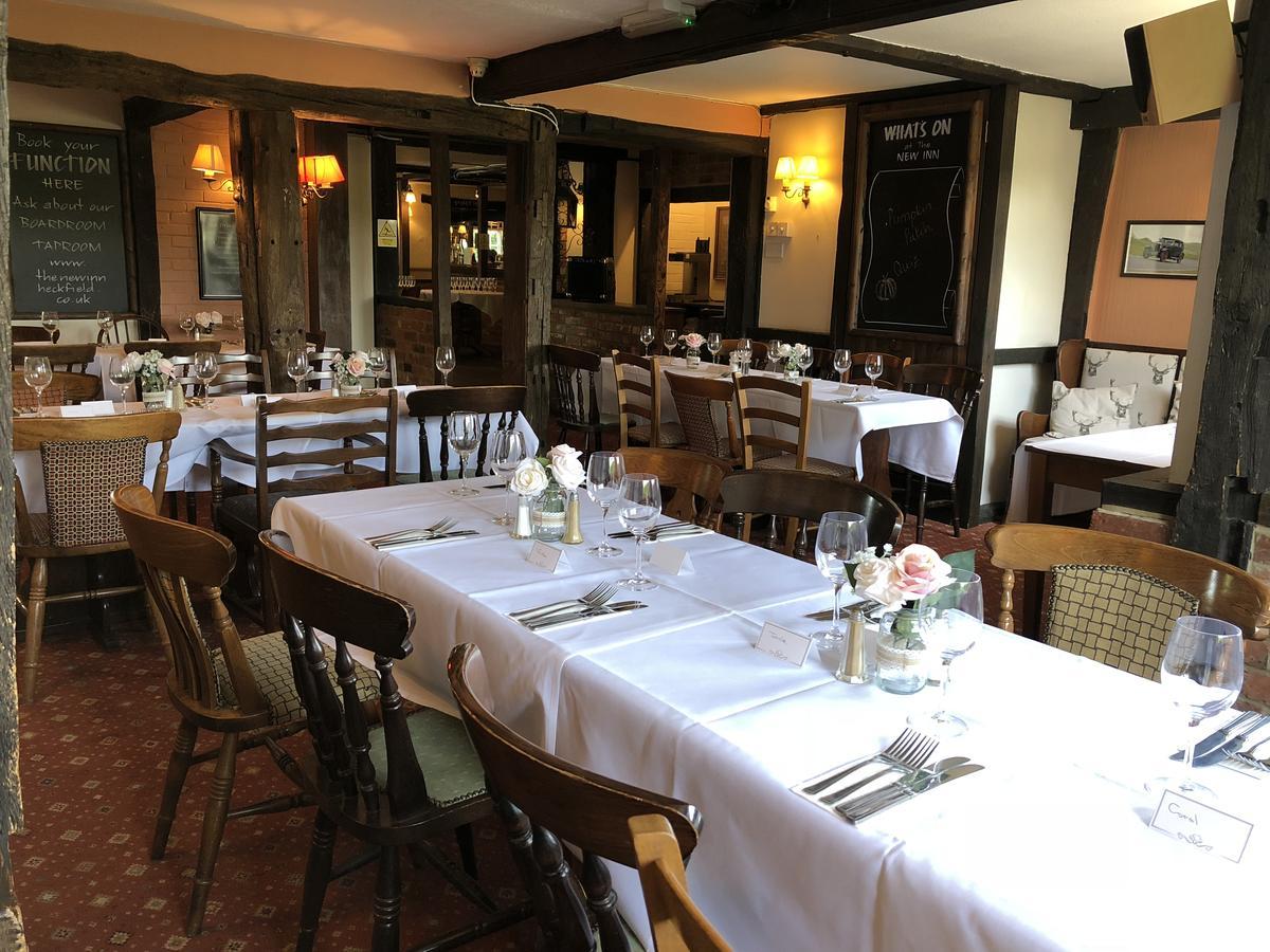 The New Inn Heckfield Bagian luar foto